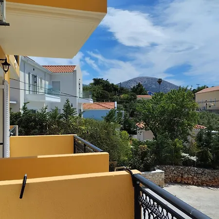 Asteras Lägenhetshotell 3*