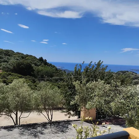 Asteras Lägenhetshotell 3*